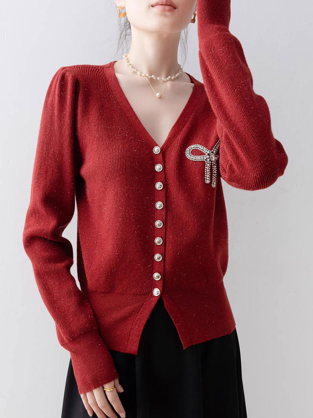 Natalie Elegant V-Neck Diamond-Studded Knitted Top