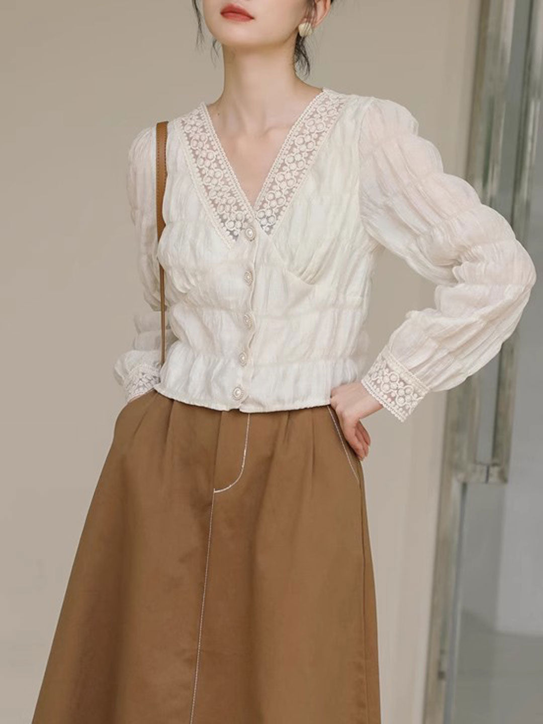 Ava Vintage V-Neck Latern Sleeve Lace Chiffon Blouse